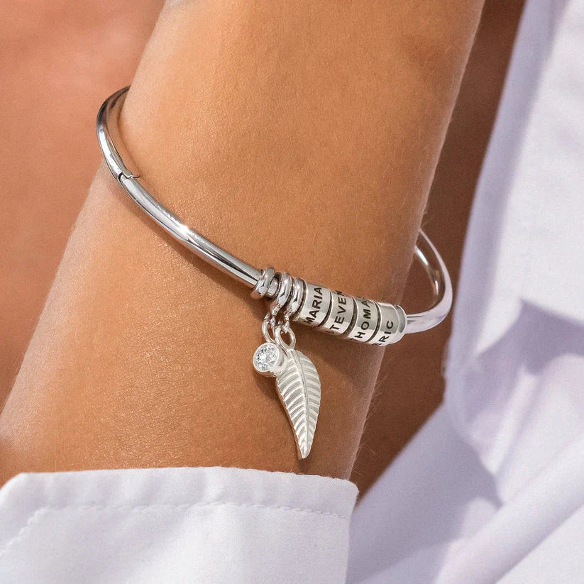 Pulseira Asas de Anjo Personalizável - Minha Familia - Gravação a Laser - Banhado a Ouro
